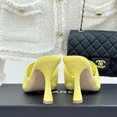 CHANE* |小香26S新品大双C镂空高跟拖鞋通透肌理自带轻奢气韵经典双C镌刻品牌底蕴镂空剪裁勾勒灵动 CHANE* |小香26S新品大双C镂空高跟拖鞋通透肌理自带轻奢气韵经典双C镌刻品牌底蕴镂空剪裁勾勒灵动