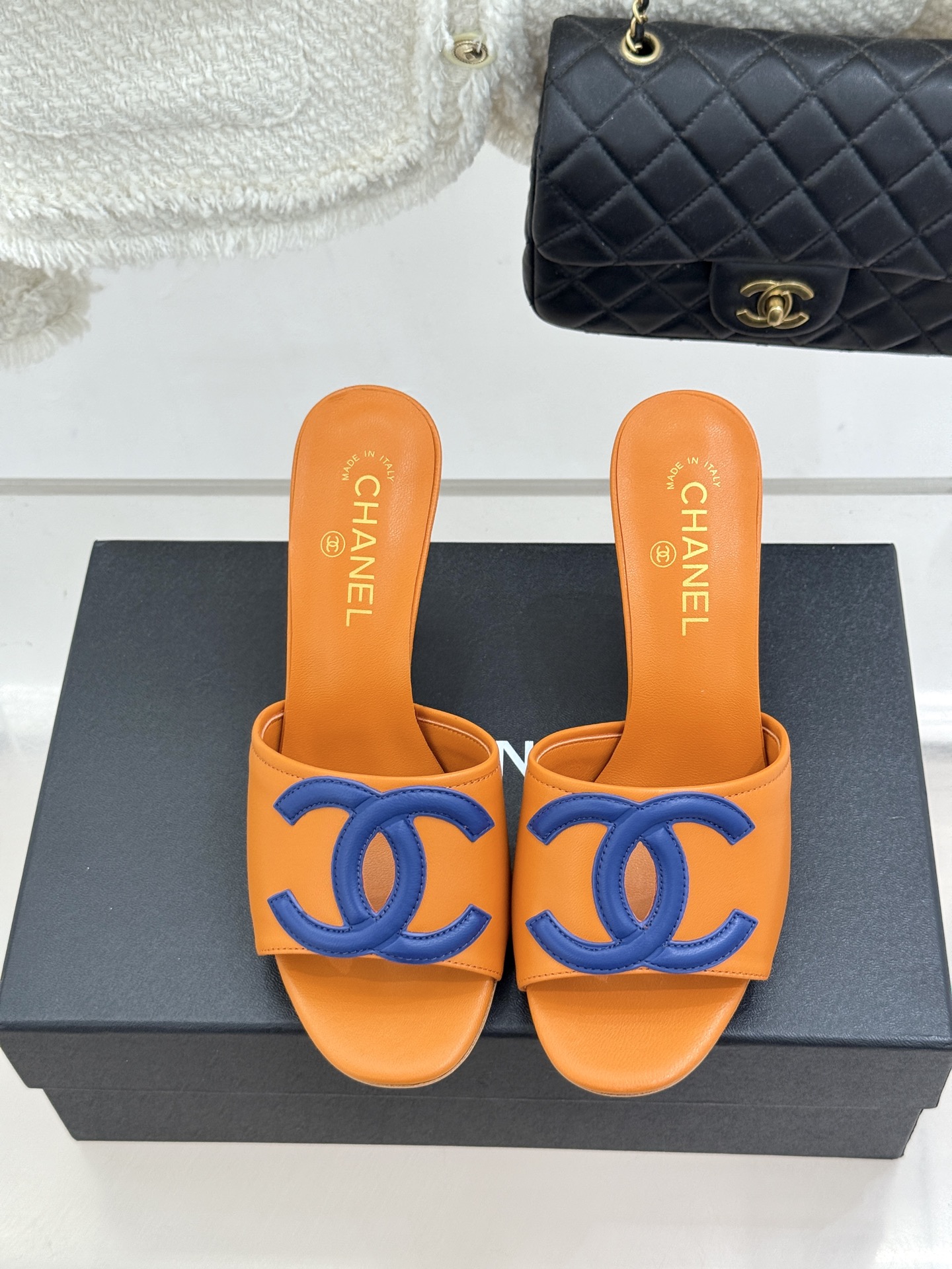 CHANE* ｜小香26S新品大双C镂空高跟拖鞋通透肌理自带轻奢气韵经典双C镌刻品牌底蕴镂空剪裁勾勒灵动