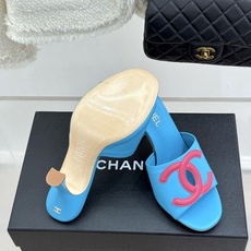 CHANE* |小香26S新品大双C镂空高跟拖鞋通透肌理自带轻奢气韵经典双C镌刻品牌底蕴镂空剪裁勾勒灵动 CHANE* |小香26S新品大双C镂空高跟拖鞋通透肌理自带轻奢气韵经典双C镌刻品牌底蕴镂空剪裁勾勒灵动