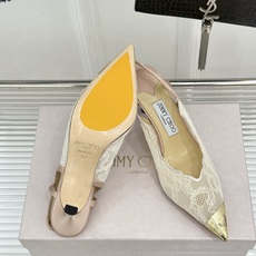 Jimmy Choo/吉米周26WF新品蕾丝金属头高跟凉鞋承袭品牌30年英伦奢雅基因这款凉鞋解锁现代女性 Jimmy Choo/吉米周26WF新品蕾丝金属头高跟凉鞋承袭品牌30年英伦奢雅基因这款凉鞋解锁现代女性