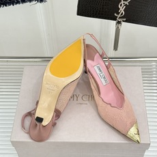 Jimmy Choo/吉米周26WF新品蕾丝金属头高跟凉鞋承袭品牌30年英伦奢雅基因这款凉鞋解锁现代女性 Jimmy Choo/吉米周26WF新品蕾丝金属头高跟凉鞋承袭品牌30年英伦奢雅基因这款凉鞋解锁现代女性