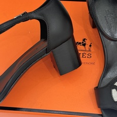 Hermès/爱马仕26WF新品Marquise 50高跟凉鞋H家26WF春夏新作甄选意产小羊皮打造哑光 Hermès/爱马仕26WF新品Marquise 50高跟凉鞋H家26WF春夏新作甄选意产小羊皮打造哑光