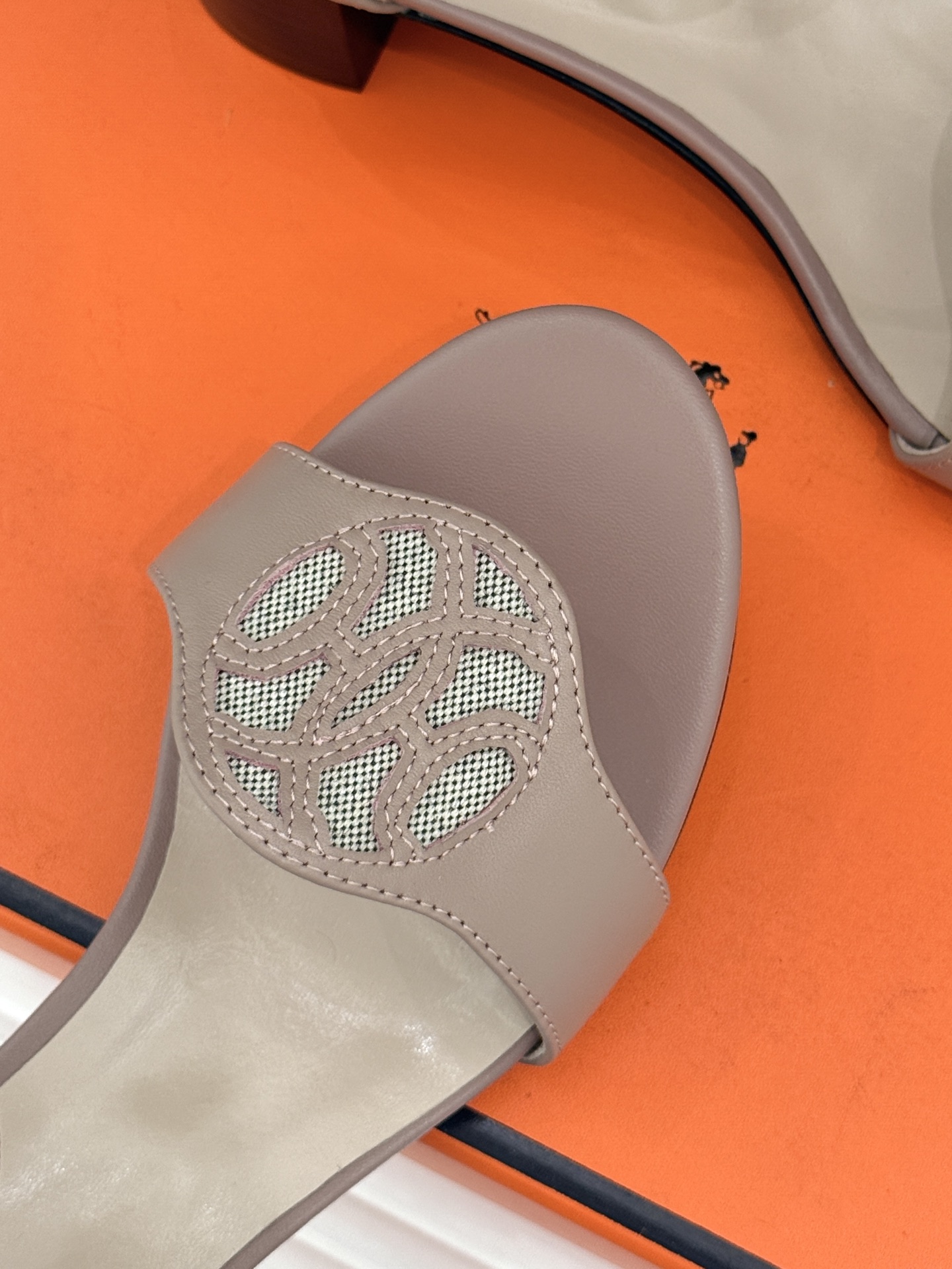 Hermès/爱马仕26WF新品Marquise 50高跟凉鞋H家26WF春夏新作甄选意产小羊皮打造哑光 Hermès/爱马仕26WF新品Marquise 50高跟凉鞋H家26WF春夏新作甄选意产小羊皮打造哑光