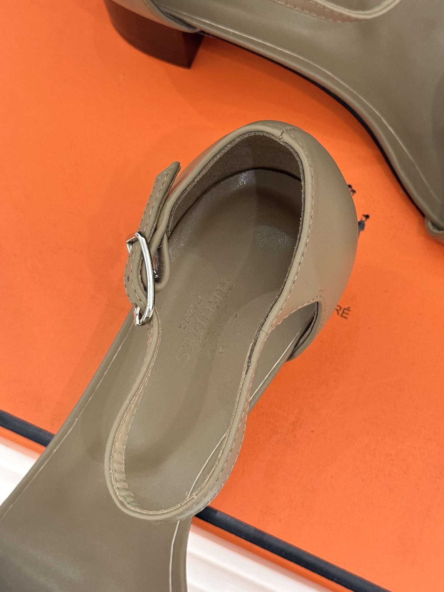 Hermès/爱马仕26WF新品Marquise 50高跟凉鞋H家26WF春夏新作甄选意产小羊皮打造哑光