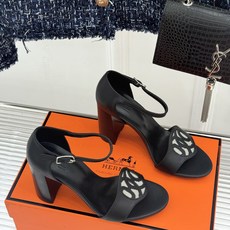 Hermès/爱马仕26WF新品Marquise 50高跟凉鞋H家26WF春夏新作甄选意产小羊皮打造哑光 Hermès/爱马仕26WF新品Marquise 50高跟凉鞋H家26WF春夏新作甄选意产小羊皮打造哑光