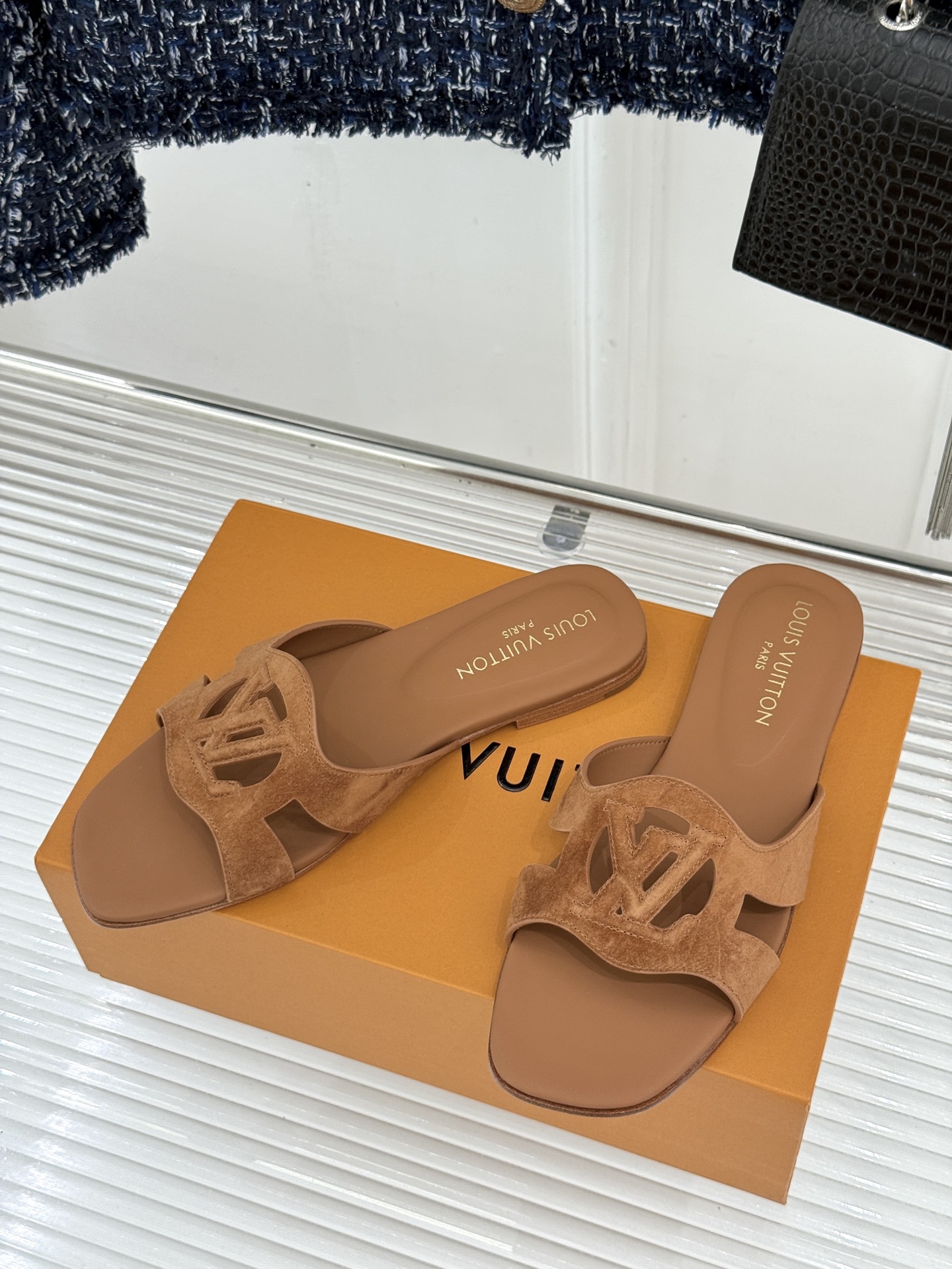 루이비통 신발 129173 Louis Vuitton Shoes 썸네일 이미지