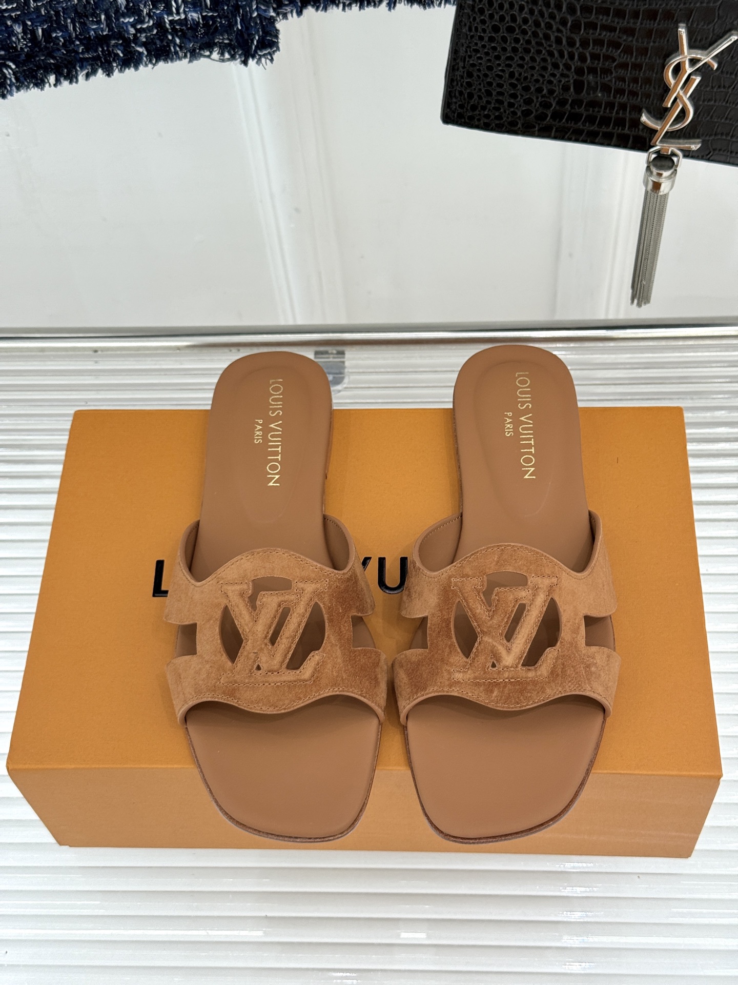 루이비통 신발 129173 Louis Vuitton Shoes 썸네일 이미지