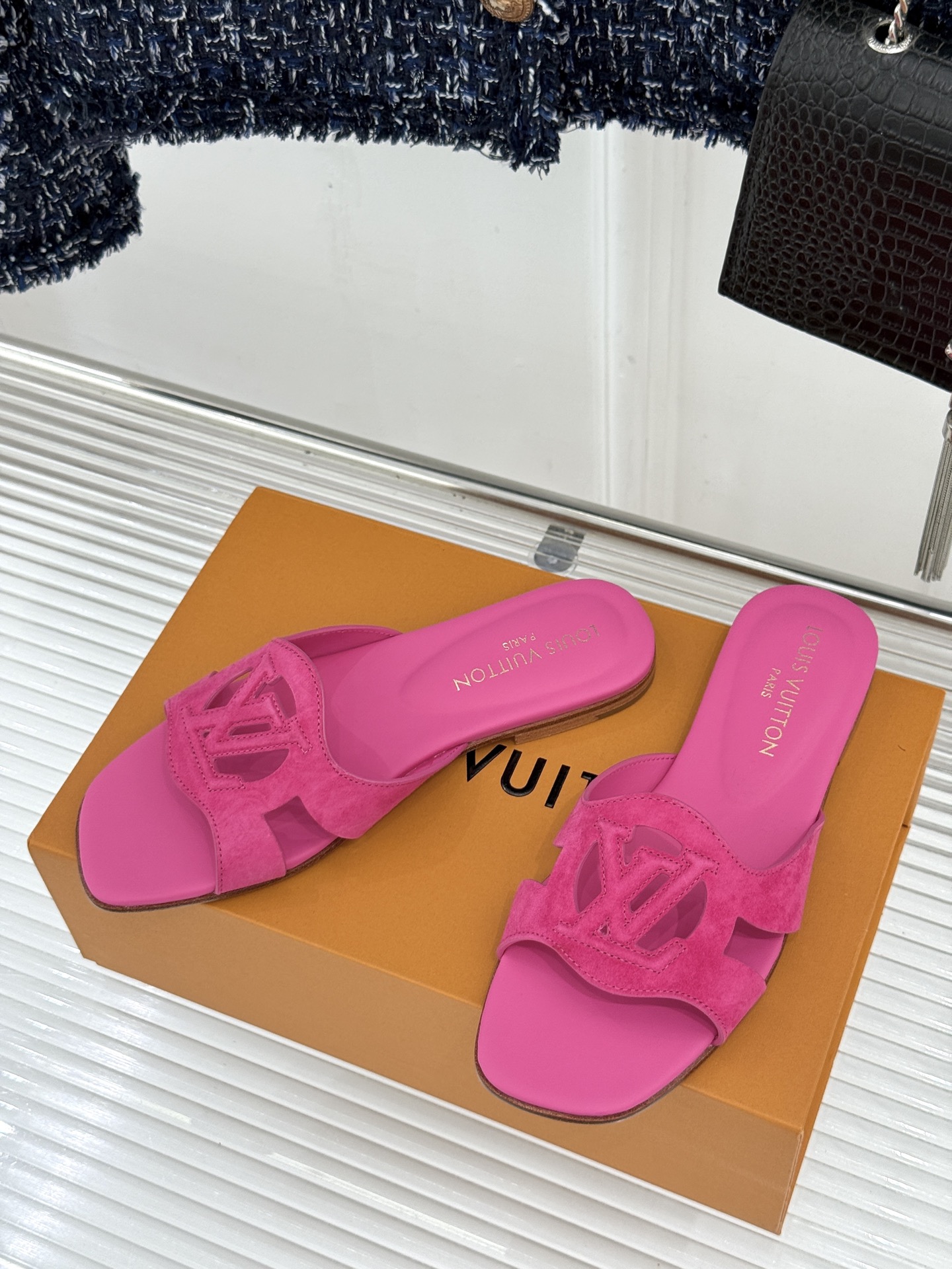 루이비통 신발 129172 Louis Vuitton Shoes 썸네일 이미지