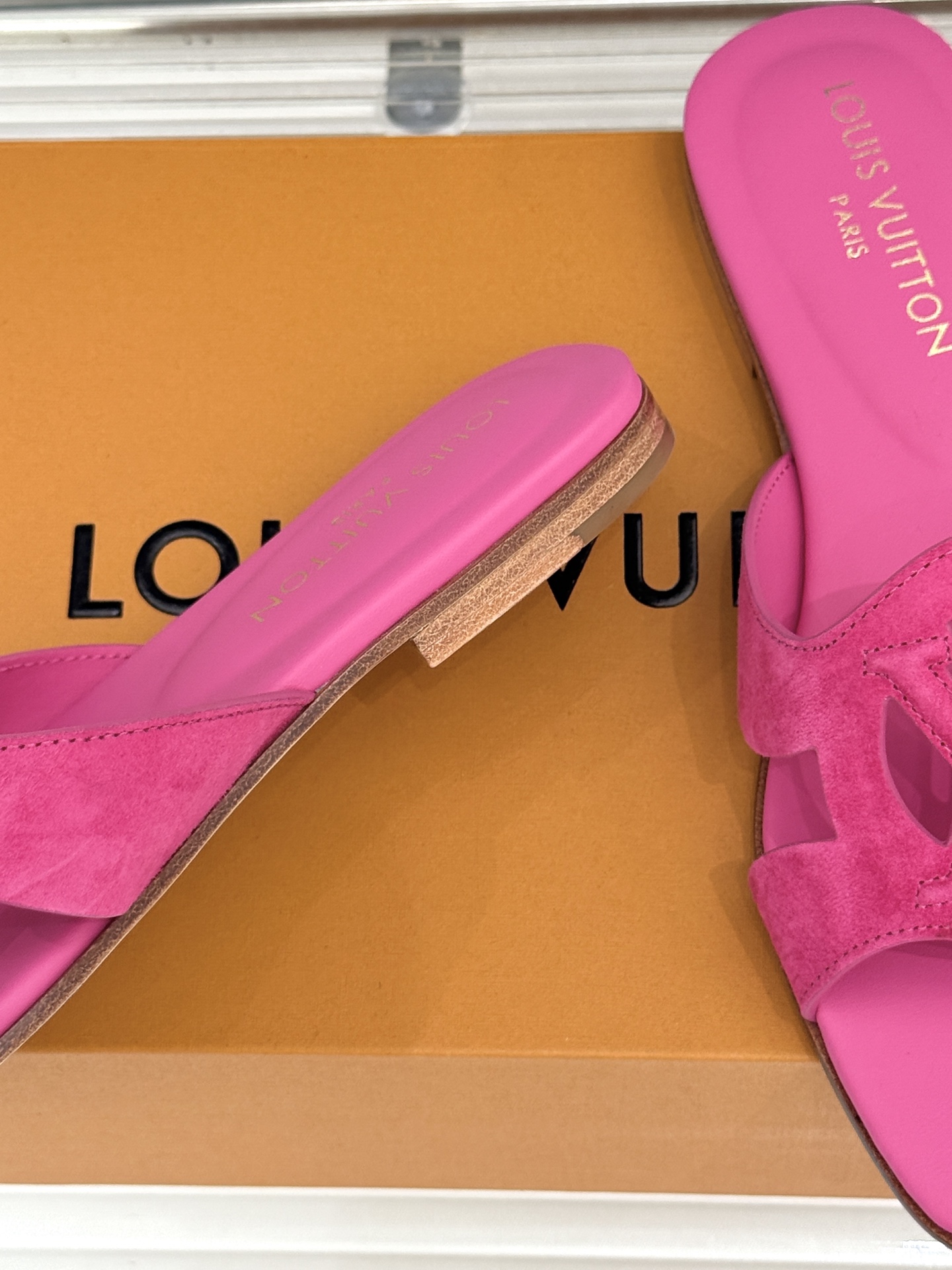 루이비통 신발 129172 Louis Vuitton Shoes 썸네일 이미지