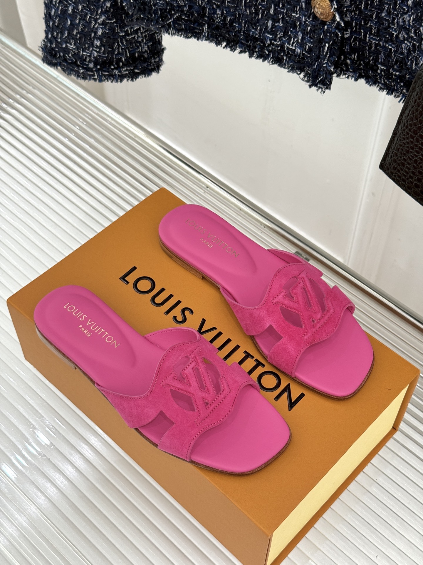루이비통 신발 129172 Louis Vuitton Shoes 썸네일 이미지