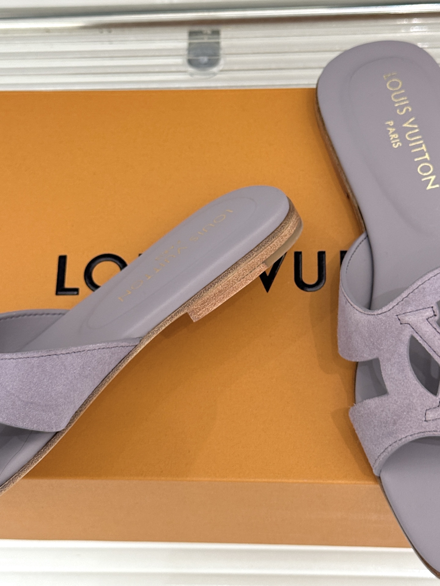 루이비통 신발 129169 Louis Vuitton Shoes 썸네일 이미지