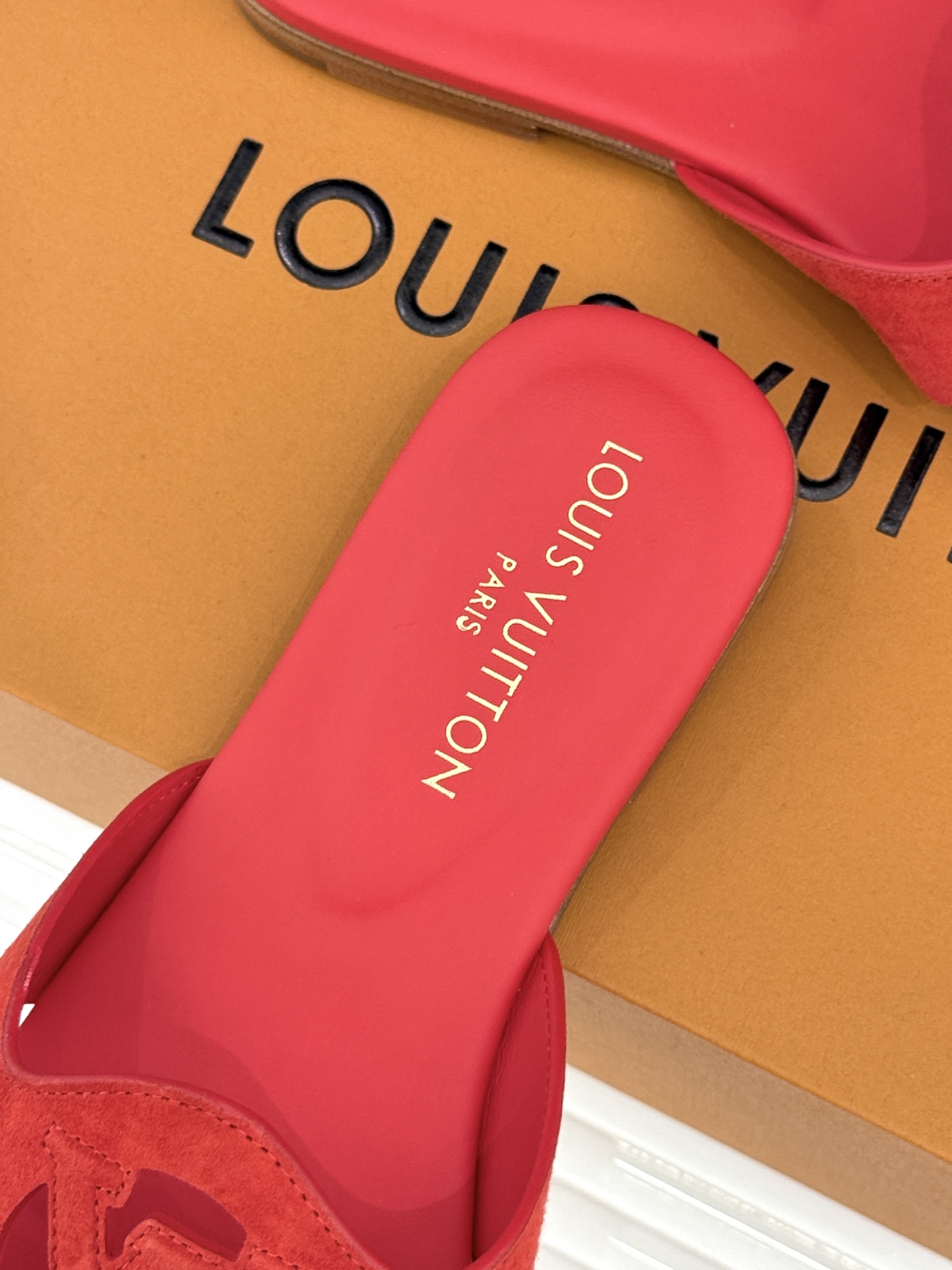 루이비통 신발 129168 Louis Vuitton Shoes 썸네일 이미지
