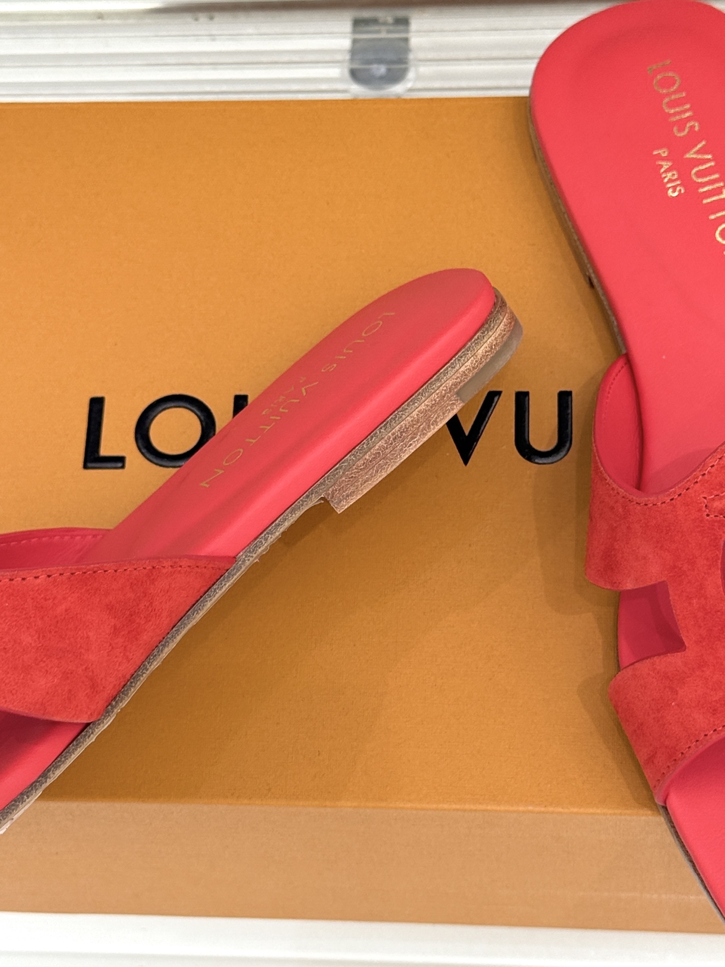 루이비통 신발 129168 Louis Vuitton Shoes 썸네일 이미지