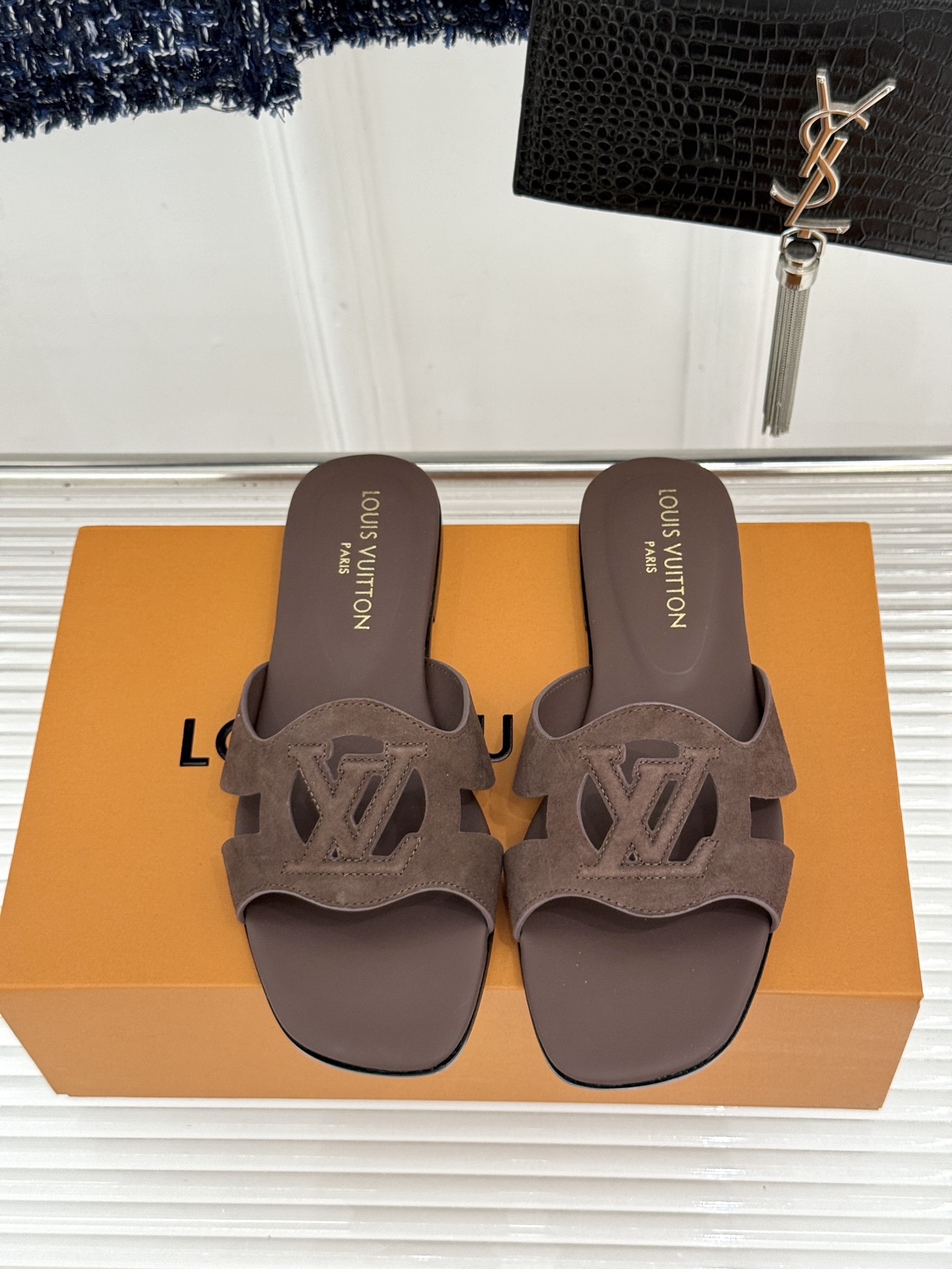 루이비통 신발 129167 Louis Vuitton Shoes 썸네일 이미지