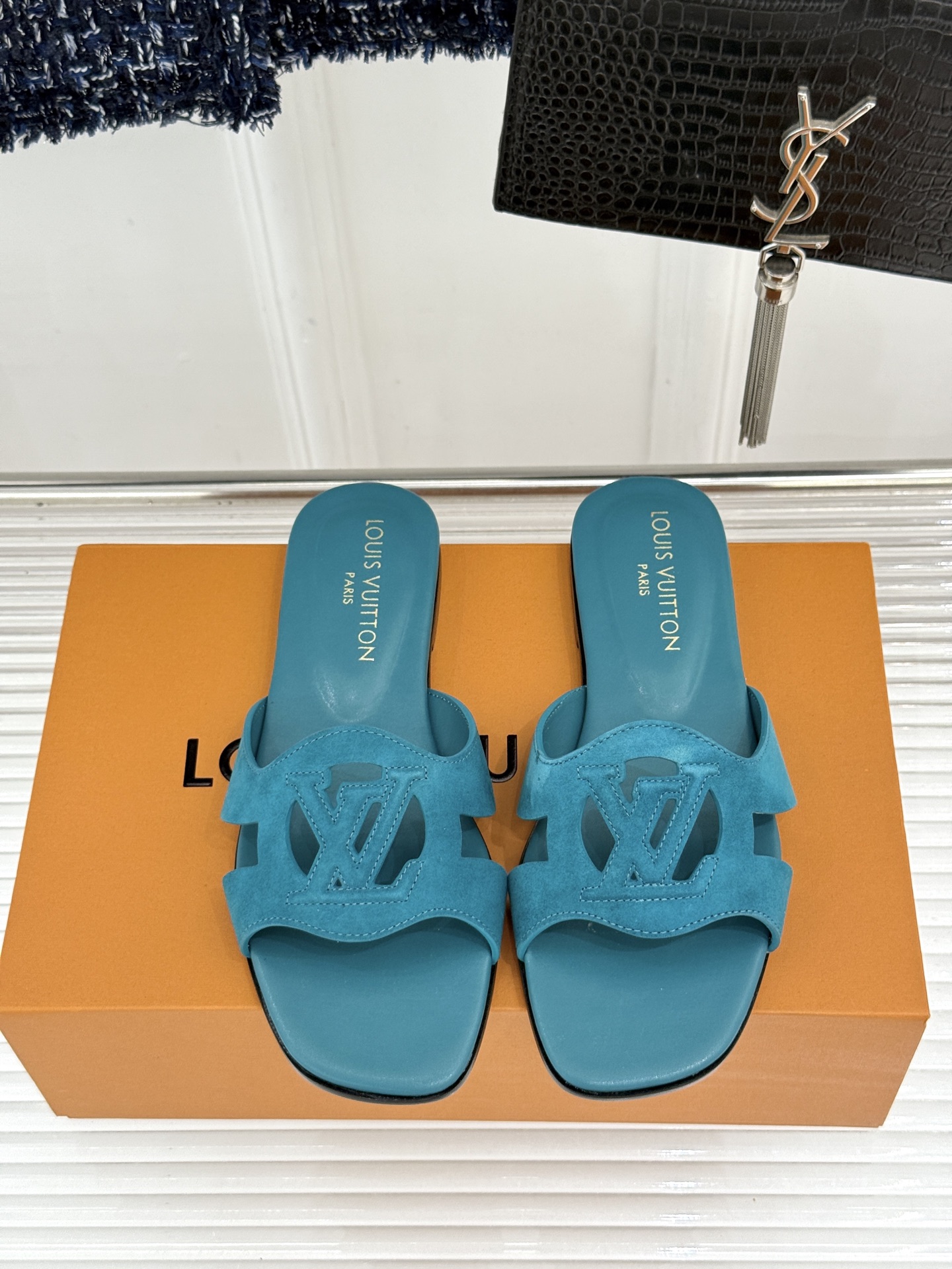 루이비통 신발 130673 Louis Vuitton Shoes 썸네일 이미지