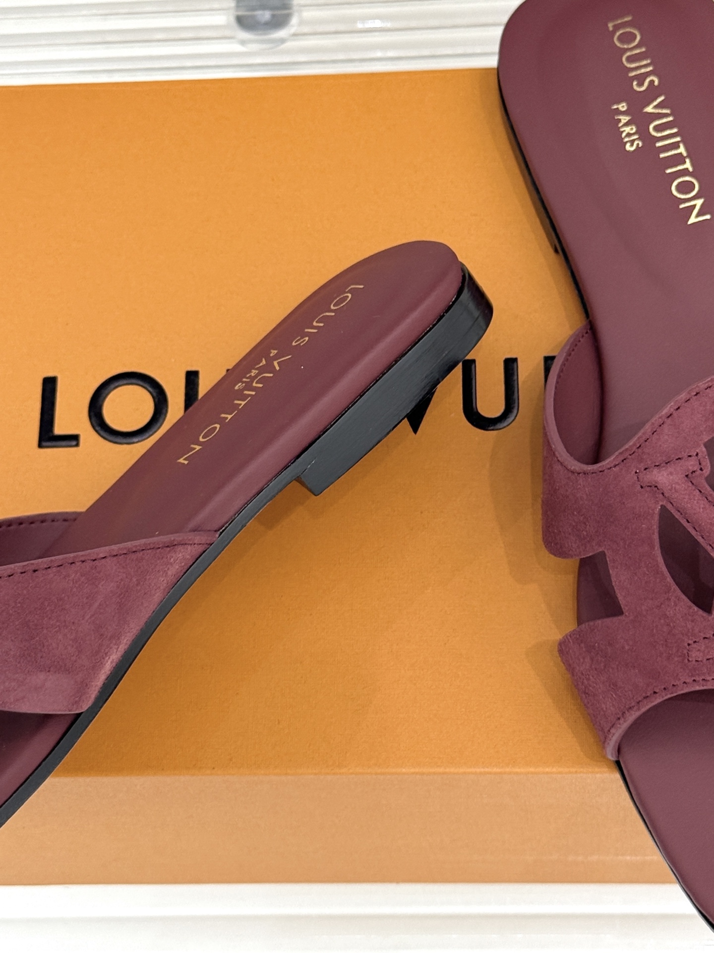 루이비통 신발 129163 Louis Vuitton Shoes 썸네일 이미지
