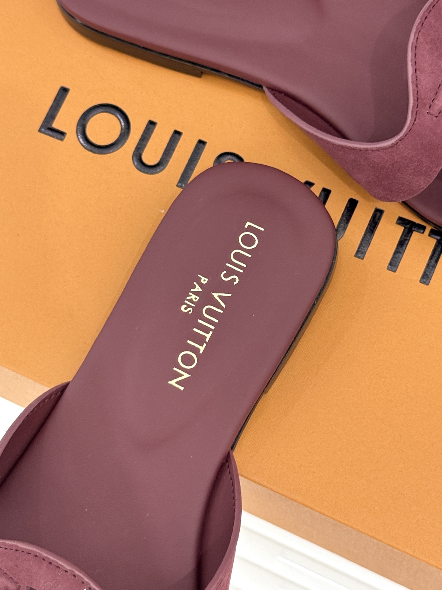 루이비통 신발 129163 Louis Vuitton Shoes 썸네일 이미지