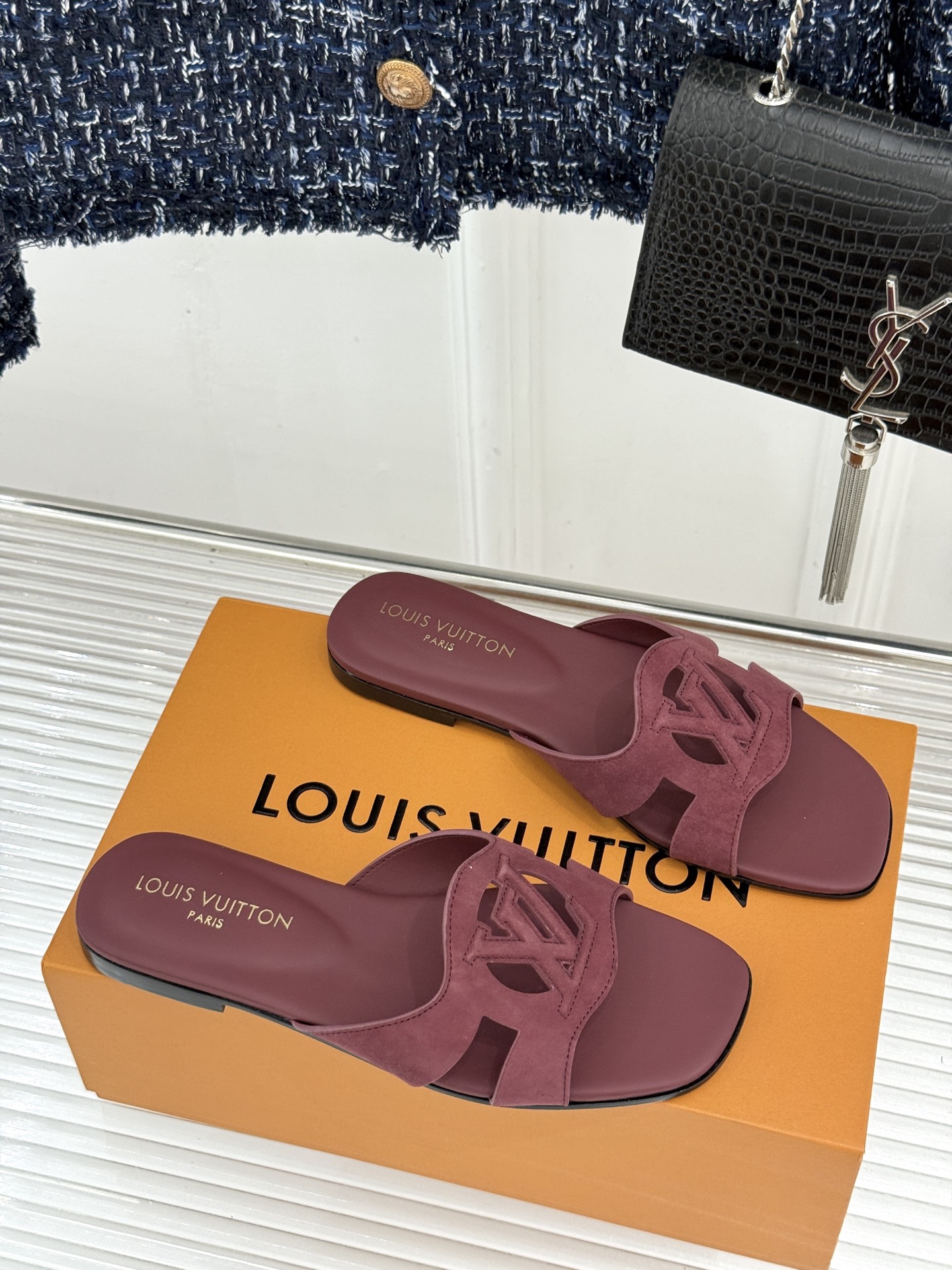 루이비통 신발 129163 Louis Vuitton Shoes 썸네일 이미지