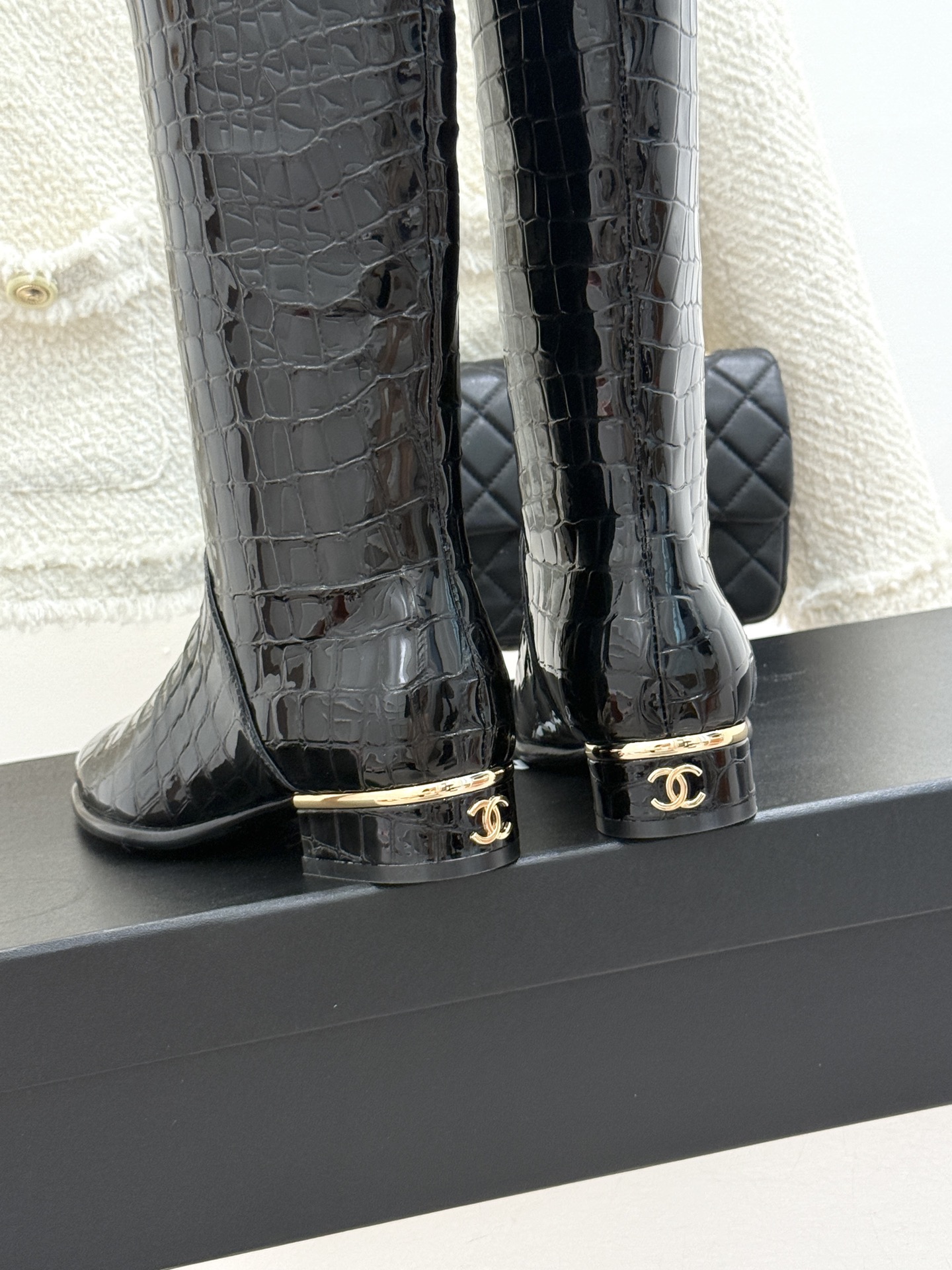 CHANE*｜小香26S新品鳄鱼压纹高筒靴长靴骑士靴小香26S骑士靴太绝鳄鱼压纹漆皮质感拉满高筒版型利落