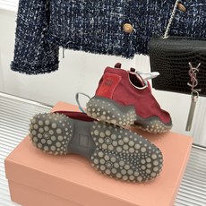 Miu Miu/缪缪26WF新品拼色增高方头休闲德训鞋运动鞋春夏穿搭封神款秀场同款现已正式上线闭眼入手绝 Miu Miu/缪缪26WF新品拼色增高方头休闲德训鞋运动鞋春夏穿搭封神款秀场同款现已正式上线闭眼入手绝