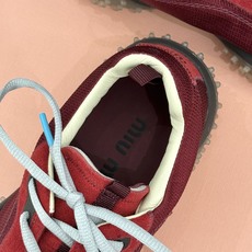 Miu Miu/缪缪26WF新品拼色增高方头休闲德训鞋运动鞋春夏穿搭封神款秀场同款现已正式上线闭眼入手绝 Miu Miu/缪缪26WF新品拼色增高方头休闲德训鞋运动鞋春夏穿搭封神款秀场同款现已正式上线闭眼入手绝