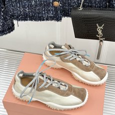 Miu Miu/缪缪26WF新品拼色增高方头休闲德训鞋运动鞋春夏穿搭封神款秀场同款现已正式上线闭眼入手绝 Miu Miu/缪缪26WF新品拼色增高方头休闲德训鞋运动鞋春夏穿搭封神款秀场同款现已正式上线闭眼入手绝