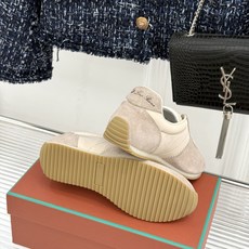 男码+10Loro Piana/LPWF新品复古休闲运动鞋诺悠翩雅26WF新作复古跑鞋演绎意式格调麂皮拼 男码+10Loro Piana/LPWF新品复古休闲运动鞋诺悠翩雅26WF新作复古跑鞋演绎意式格调麂皮拼