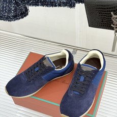 男码+10Loro Piana/LPWF新品复古休闲运动鞋诺悠翩雅26WF新作复古跑鞋演绎意式格调麂皮拼 男码+10Loro Piana/LPWF新品复古休闲运动鞋诺悠翩雅26WF新作复古跑鞋演绎意式格调麂皮拼