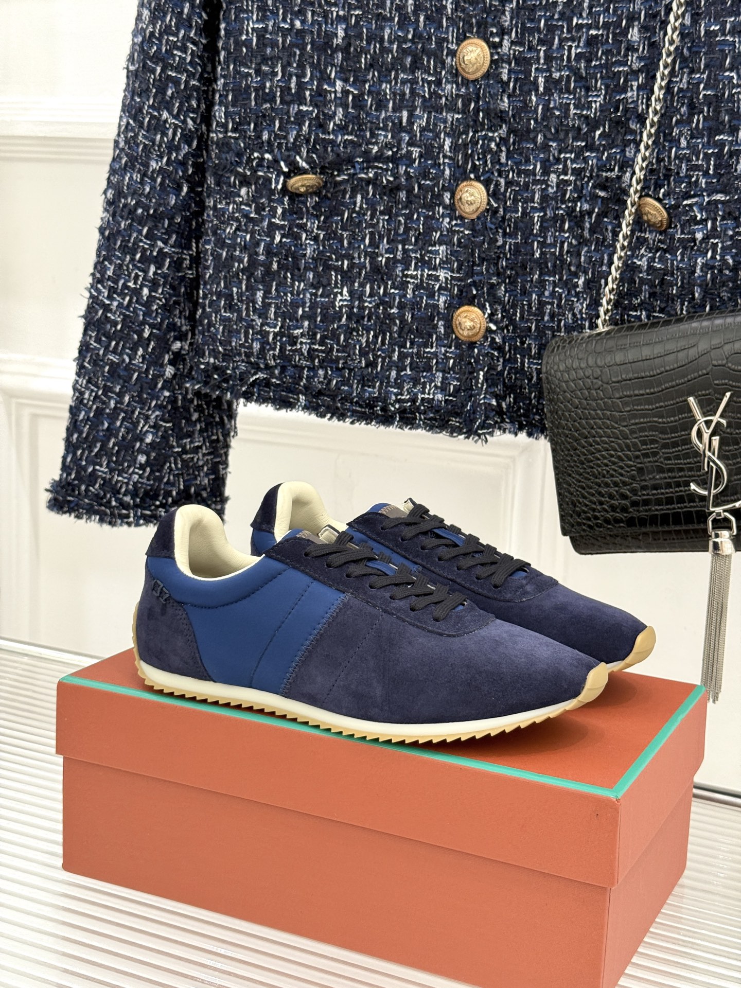 男码＋10Loro Piana/LPWF新品复古休闲运动鞋诺悠翩雅26WF新作复古跑鞋演绎意式格调麂皮拼