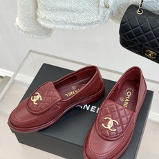 CHANE*|小香经典书包扣 菱格翻盖乐福鞋 经典款永不过时 小香风精髓狠狠拿捏 鞋柜必有它位置 金扣复古感拉满 上脚巨 CHANE*|小香经典书包扣 菱格翻盖乐福鞋 经典款永不过时 小香风精髓狠狠拿捏 鞋柜必有它位置 金扣复古感拉满 上脚巨