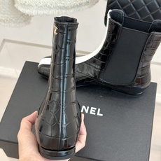 CHANE*|小香26A秋冬新品 鳄鱼纹拼接方头切尔西短靴 秋冬鞋柜C位担当 小众不撞款回头率高 时髦精闭眼入不亏 复古 CHANE*|小香26A秋冬新品 鳄鱼纹拼接方头切尔西短靴 秋冬鞋柜C位担当 小众不撞款回头率高 时髦精闭眼入不亏 复古