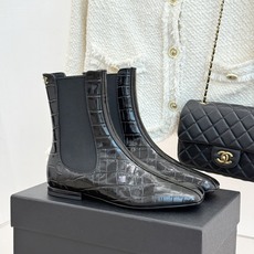 CHANE*|小香26A秋冬新品 鳄鱼纹拼接方头切尔西短靴 秋冬鞋柜C位担当 小众不撞款回头率高 时髦精闭眼入不亏 复古 CHANE*|小香26A秋冬新品 鳄鱼纹拼接方头切尔西短靴 秋冬鞋柜C位担当 小众不撞款回头率高 时髦精闭眼入不亏 复古