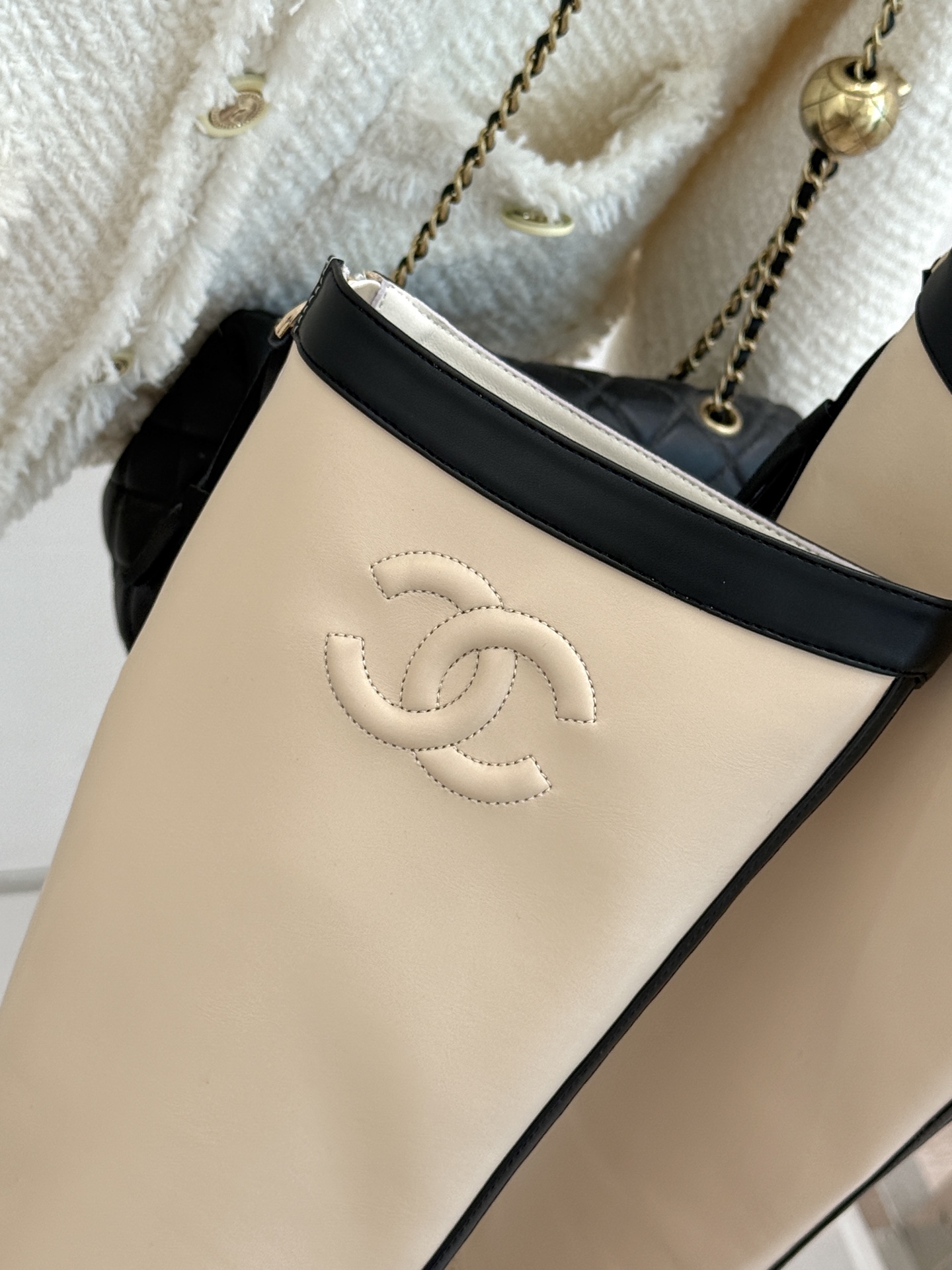 CHANE*｜小香26A秋冬新品 双C拼接方头金属跟高跟长靴 秋冬鞋柜必有它位置 时髦精闭眼入不亏 解锁秋冬穿搭万能密码
