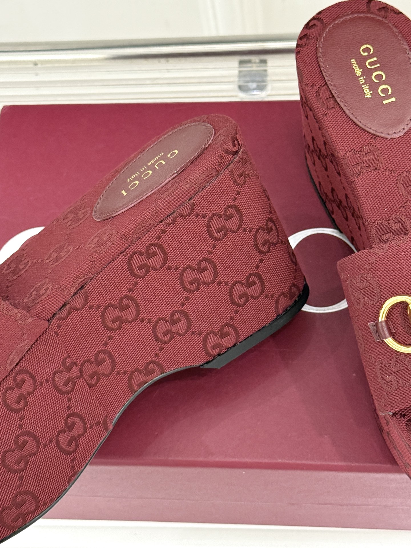 Gucci Slides