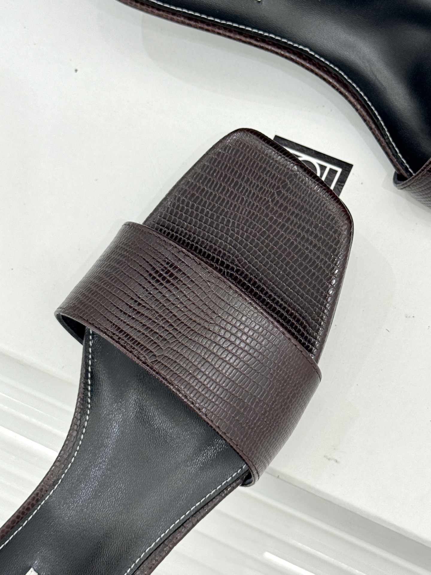 Designer Slides