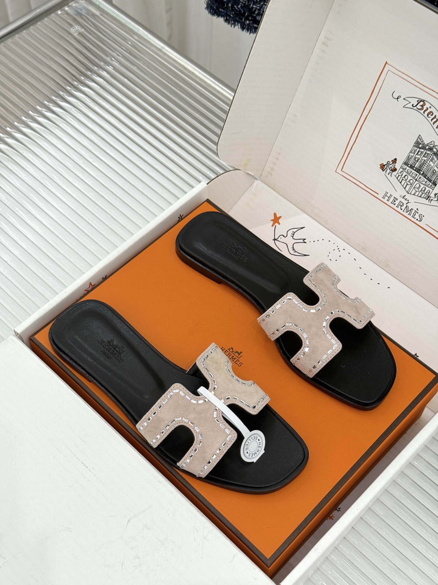 Hermes Slides