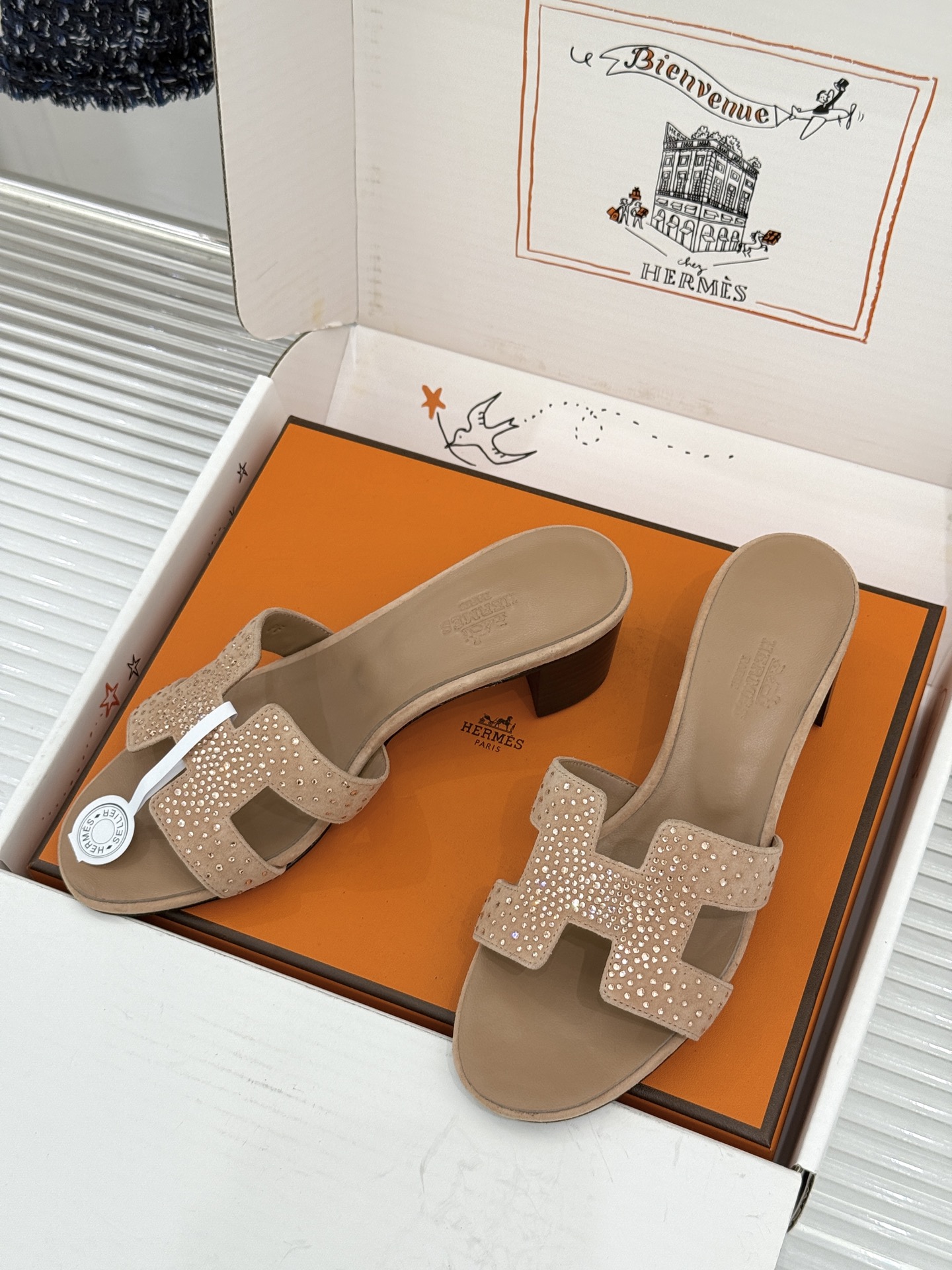 Hermes Slides
