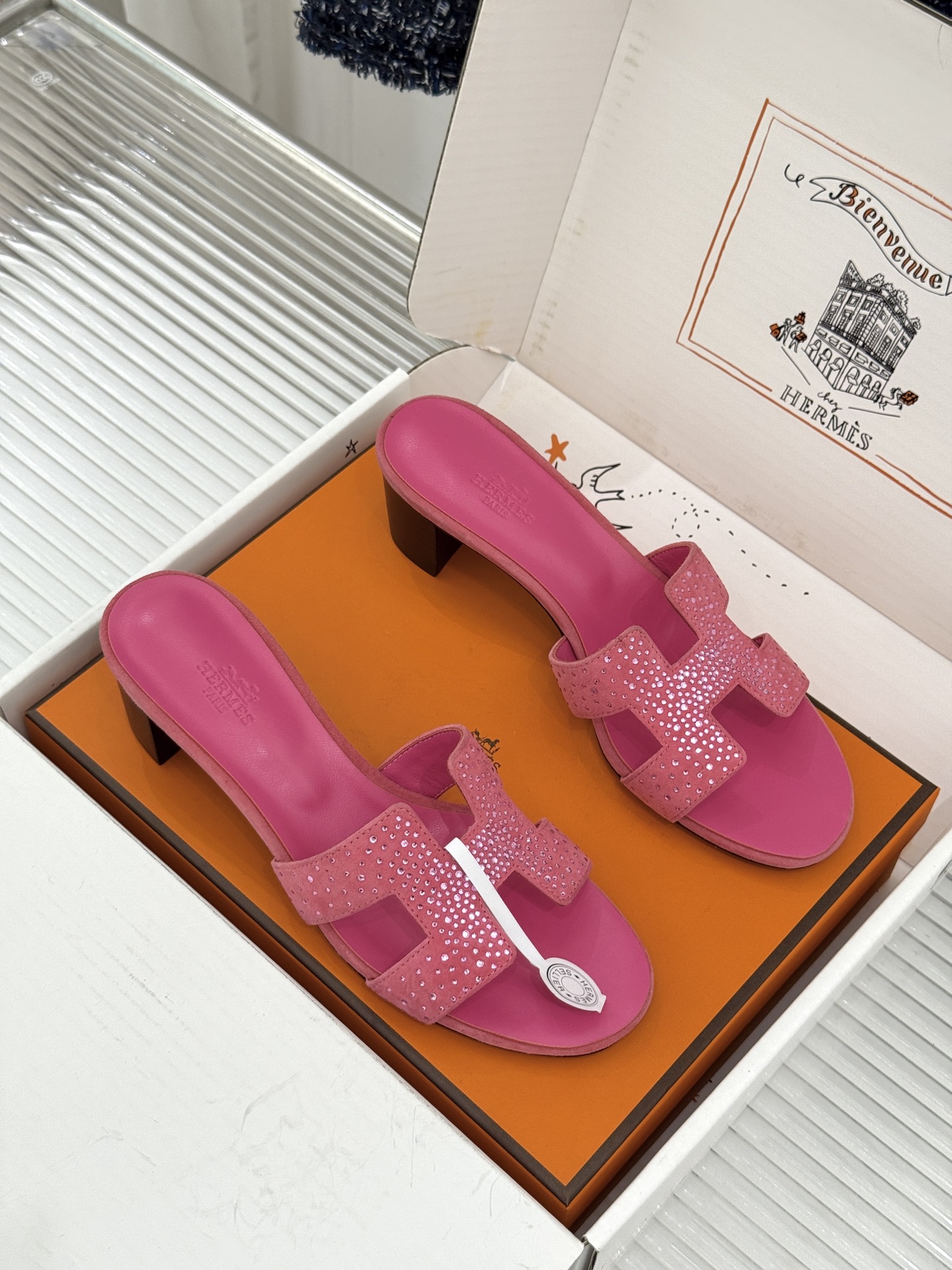Hermes Slides