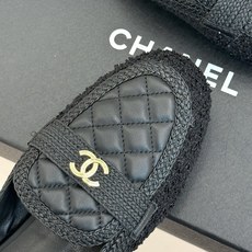 CHANE*|小香26B新品双C 菱格懒人半拖穆勒鞋乐福鞋 经典双C标识精致点睛 一脚蹬懒人超省心 平跟步履轻盈毫无负担 CHANE*|小香26B新品双C 菱格懒人半拖穆勒鞋乐福鞋 经典双C标识精致点睛 一脚蹬懒人超省心 平跟步履轻盈毫无负担