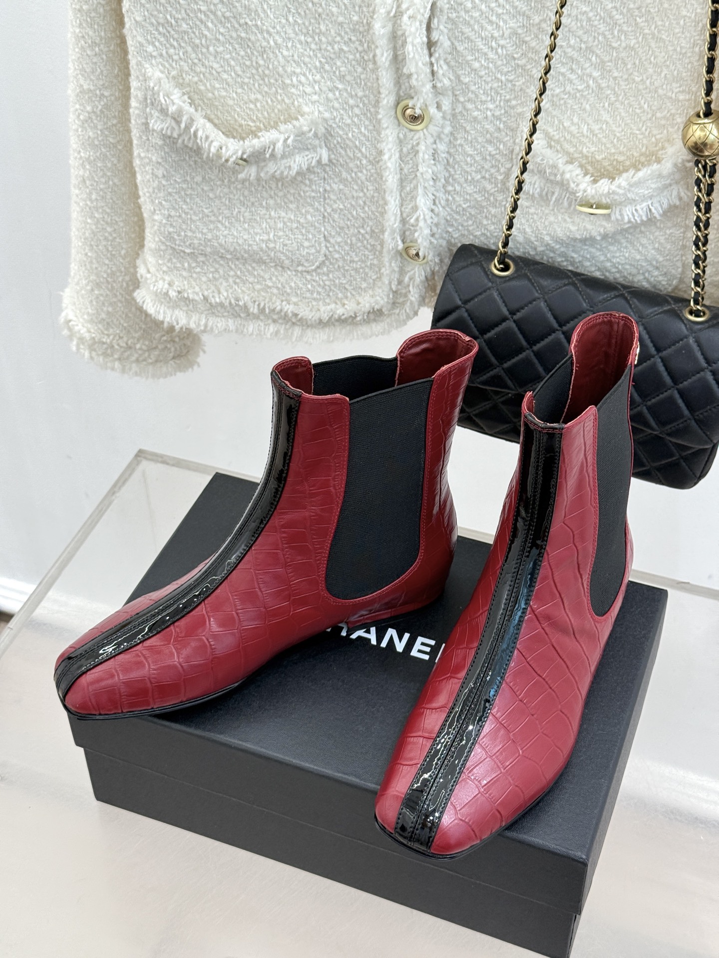 CHANE*｜小香26A秋冬新品 鳄鱼纹拼接方头切尔西短靴 秋冬鞋柜C位担当 小众不撞款回头率高 时髦精闭眼入不亏 复古
