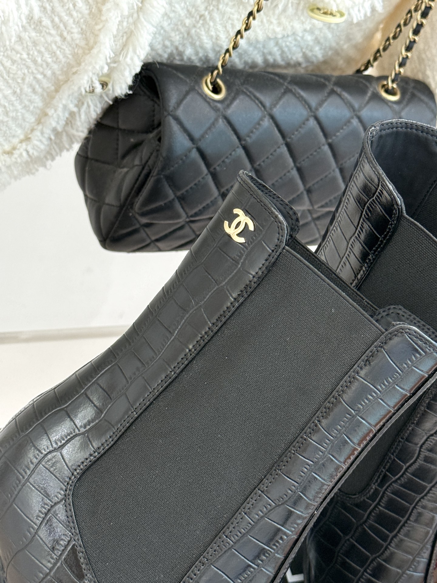 CHANE*|小香26A秋冬新品 鳄鱼纹拼接方头切尔西短靴 秋冬鞋柜C位担当 小众不撞款回头率高 时髦精闭眼入不亏 复古 CHANE*|小香26A秋冬新品 鳄鱼纹拼接方头切尔西短靴 秋冬鞋柜C位担当 小众不撞款回头率高 时髦精闭眼入不亏 复古