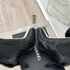 CHANE*|小香26A秋冬新品 鳄鱼纹拼接方头切尔西短靴 秋冬鞋柜C位担当 小众不撞款回头率高 时髦精闭眼入不亏 复古 CHANE*|小香26A秋冬新品 鳄鱼纹拼接方头切尔西短靴 秋冬鞋柜C位担当 小众不撞款回头率高 时髦精闭眼入不亏 复古