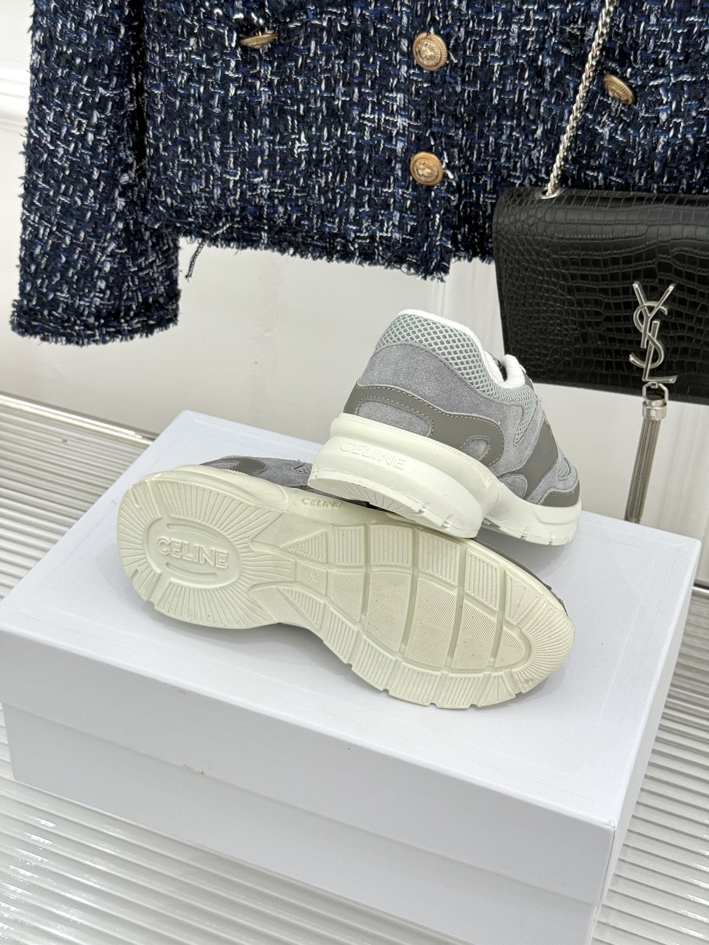 Celine/赛琳26WF新品 凯旋门厚底老爹鞋运动鞋 凯旋门徽标低调吸睛 厚底悄悄拉长腿型 复古摩登氛围感拉满 牛 Celine/赛琳26WF新品 凯旋门厚底老爹鞋运动鞋 凯旋门徽标低调吸睛 厚底悄悄拉长腿型 复古摩登氛围感拉满 牛