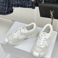 Celine/赛琳26WF新品 凯旋门厚底老爹鞋运动鞋 凯旋门徽标低调吸睛 厚底悄悄拉长腿型 复古摩登氛围感拉满 牛 Celine/赛琳26WF新品 凯旋门厚底老爹鞋运动鞋 凯旋门徽标低调吸睛 厚底悄悄拉长腿型 复古摩登氛围感拉满 牛