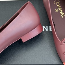 CHANE*|小香26B新品双C 拼色平底芭蕾舞鞋单鞋 经典双C徽标辨识度高 撞色晕染柔雅层次感 小羊皮鞋面细腻如脂 圆 CHANE*|小香26B新品双C 拼色平底芭蕾舞鞋单鞋 经典双C徽标辨识度高 撞色晕染柔雅层次感 小羊皮鞋面细腻如脂 圆