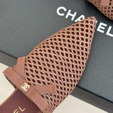 CHANE*|小香26A双C蝴蝶结 编织镂空尖头穆勒半拖 法式优雅藏在每处细节 手工编织纹理精致独特 立体蝴蝶结灵动俏皮 CHANE*|小香26A双C蝴蝶结 编织镂空尖头穆勒半拖 法式优雅藏在每处细节 手工编织纹理精致独特 立体蝴蝶结灵动俏皮