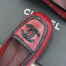 CHANE*|小香26B新品双C 拼色复古方头猫跟单鞋 双C徽标尽显精致质感 复古圆头柔化脚型线条 猫跟稳妥好走不累脚 CHANE*|小香26B新品双C 拼色复古方头猫跟单鞋 双C徽标尽显精致质感 复古圆头柔化脚型线条 猫跟稳妥好走不累脚