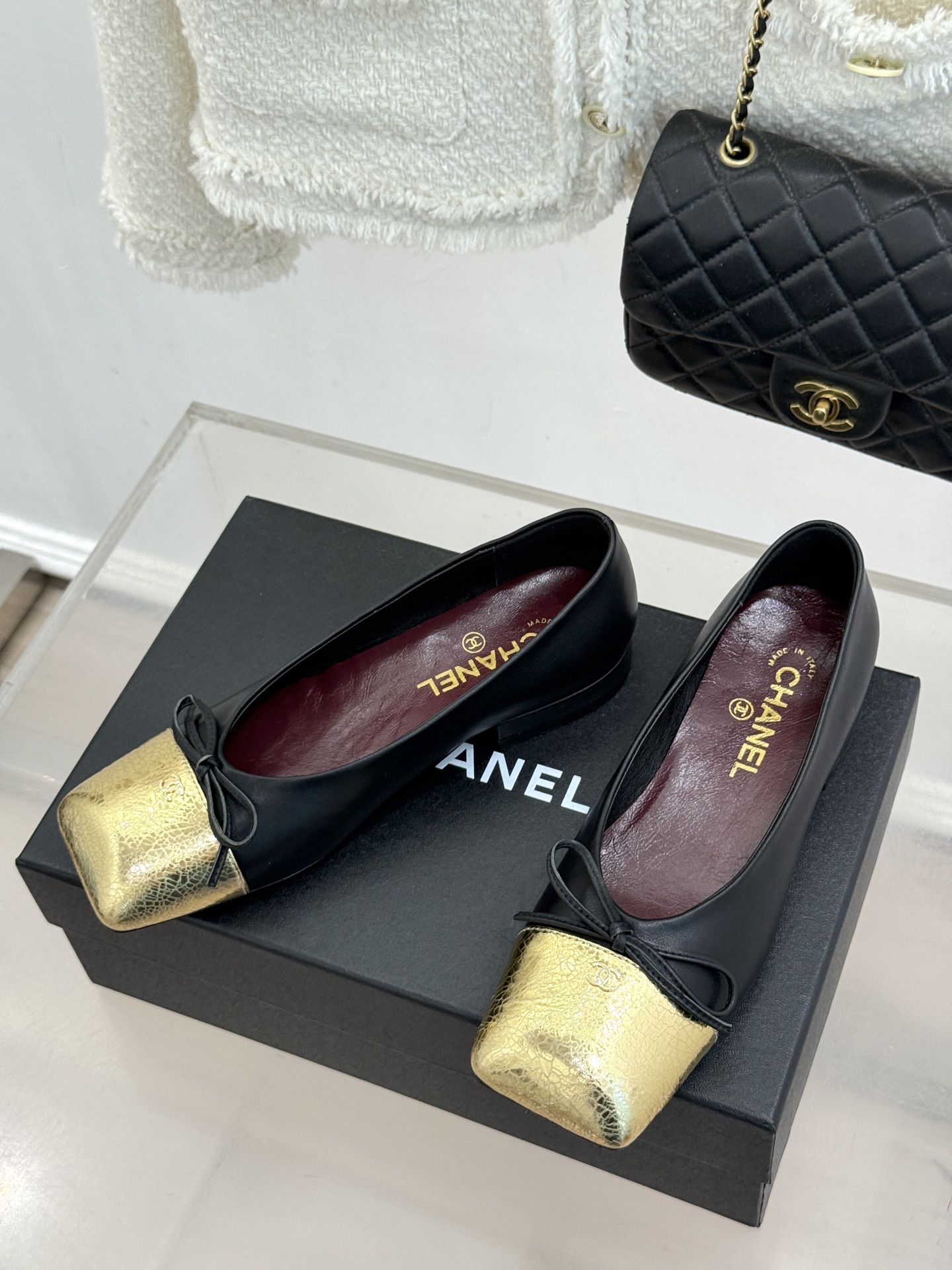 CHANE*|小香26A新品双C 蝴蝶结方头粗跟芭蕾舞鞋单鞋 方头线条自带复古韵味 金属双C点缀鞋身 柔逸丝带增添灵动气 CHANE*|小香26A新品双C 蝴蝶结方头粗跟芭蕾舞鞋单鞋 方头线条自带复古韵味 金属双C点缀鞋身 柔逸丝带增添灵动气