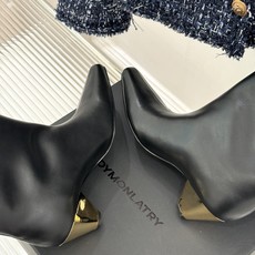 DYMONLATRY 26WF新品 褶皱金属粗锥形跟堆堆靴 DYMONLATRY 26WF秋冬新作 褶皱肌理勾勒随性腔调 DYMONLATRY 26WF新品 褶皱金属粗锥形跟堆堆靴 DYMONLATRY 26WF秋冬新作 褶皱肌理勾勒随性腔调