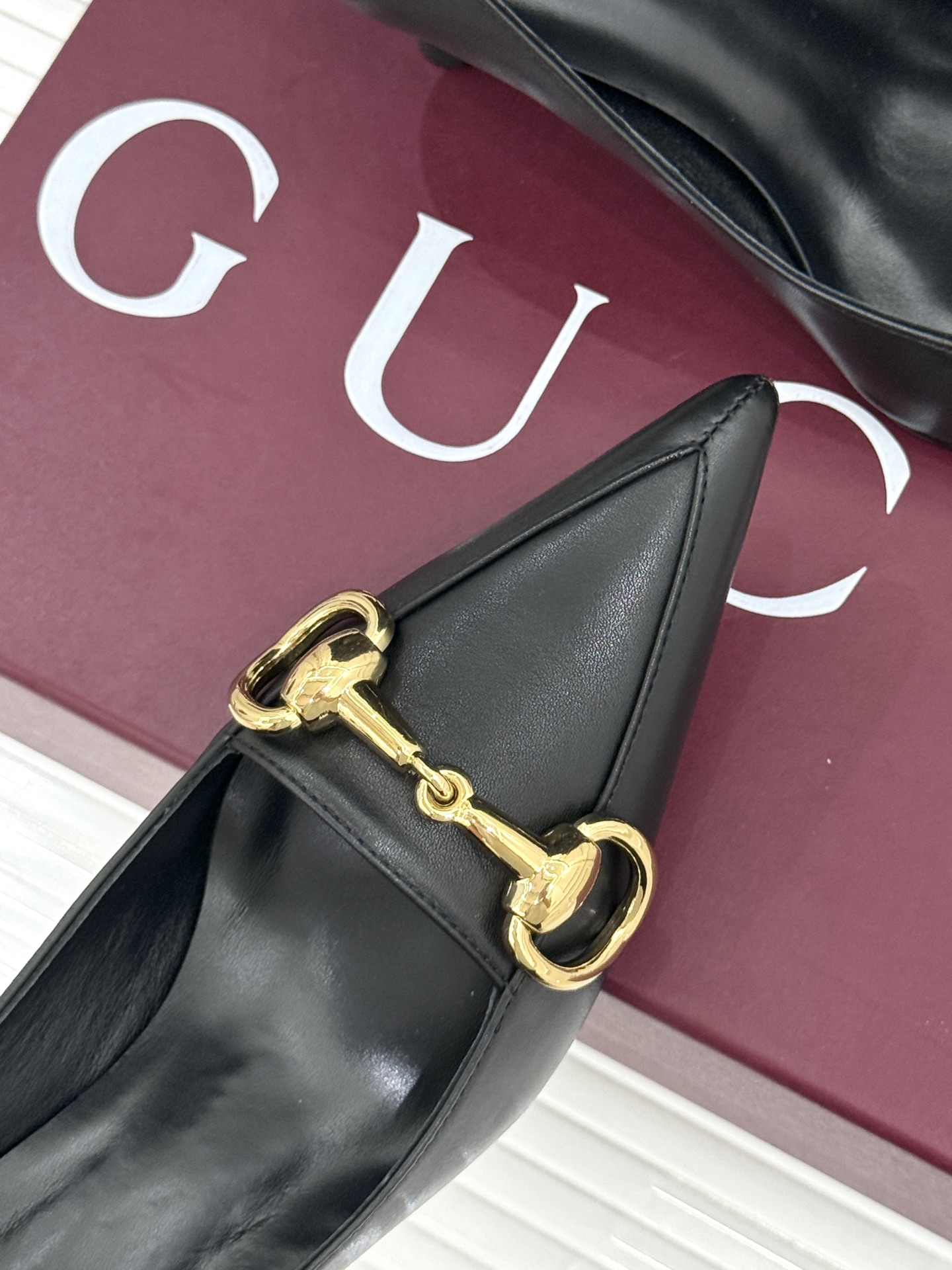 鳄鱼纹➕10 Gucci/古驰26WF新品马衔扣 Boulevard系列尖头高跟鞋 典藏马衔扣蕴藉经典 Boulevar 鳄鱼纹➕10 Gucci/古驰26WF新品马衔扣 Boulevard系列尖头高跟鞋 典藏马衔扣蕴藉经典 Boulevar